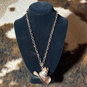 DaVinci Western Sheriffs hat necklace